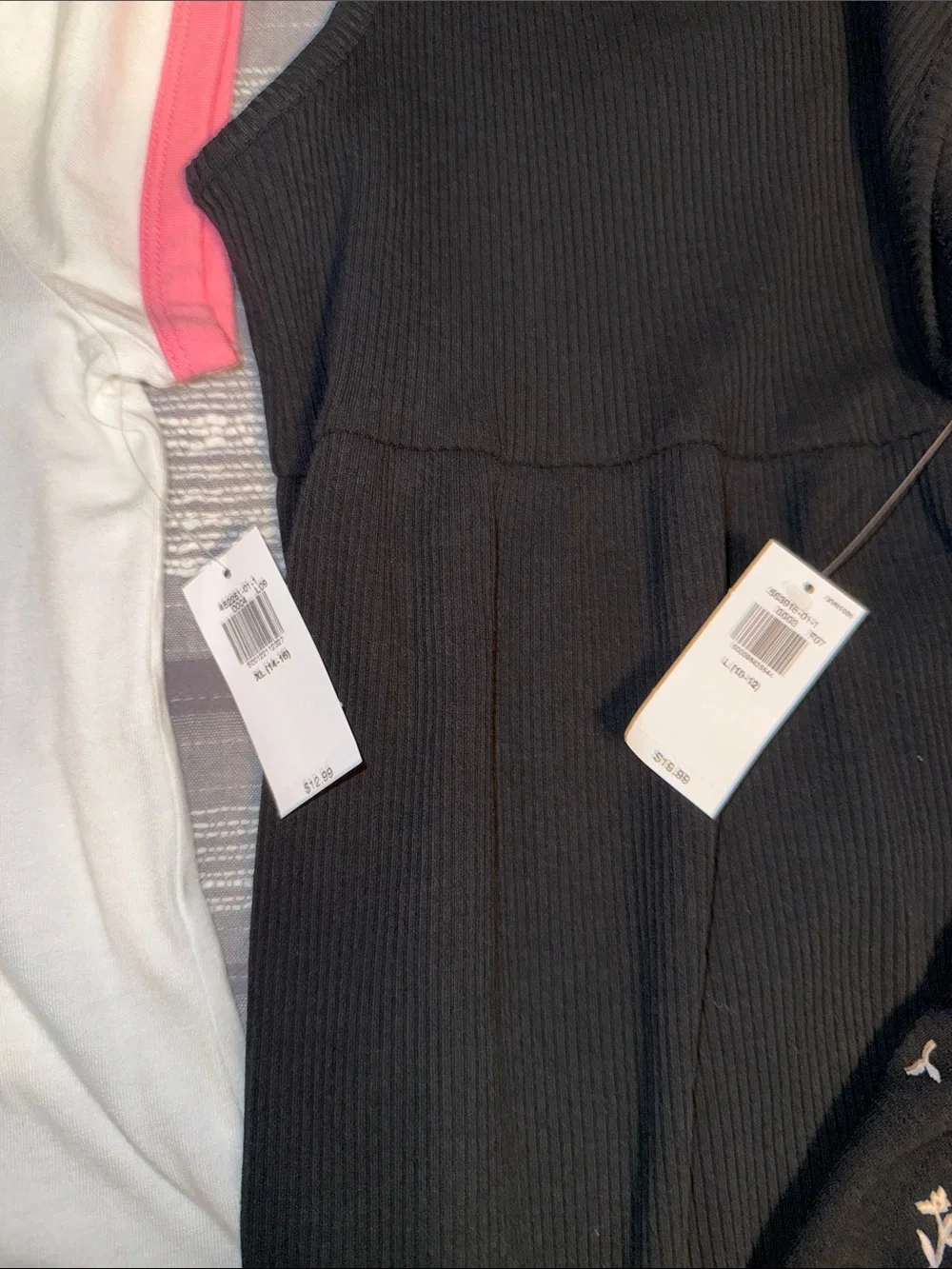 Old Navy Girls Black & White 5-Piece Outfits 3 NWT and 2 bonus items
